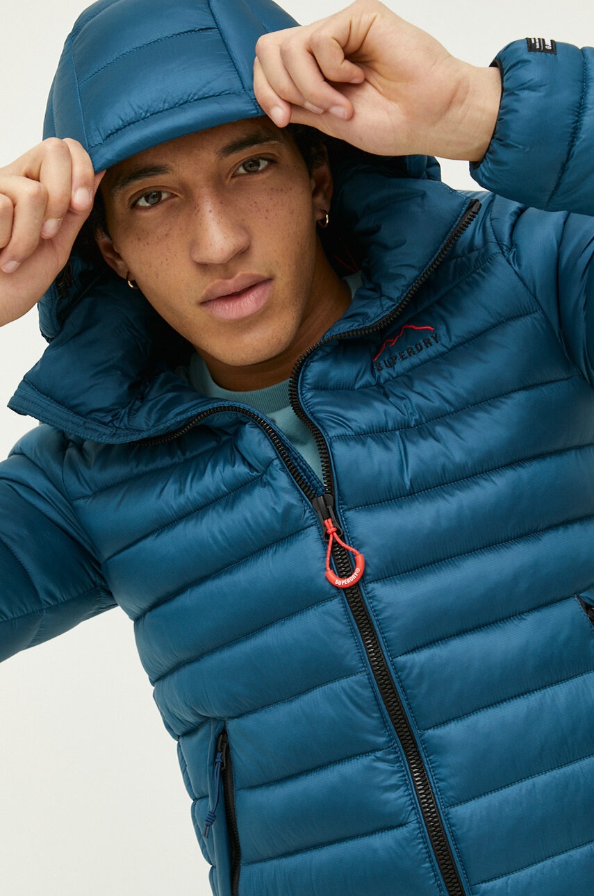 

Яке Superdry в синьо със зимна изолация, Син