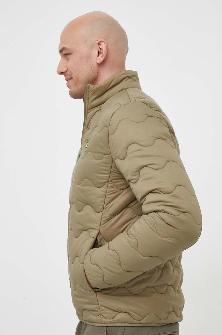 

Куртка Lyle & Scott мужская цвет зелёный переходная