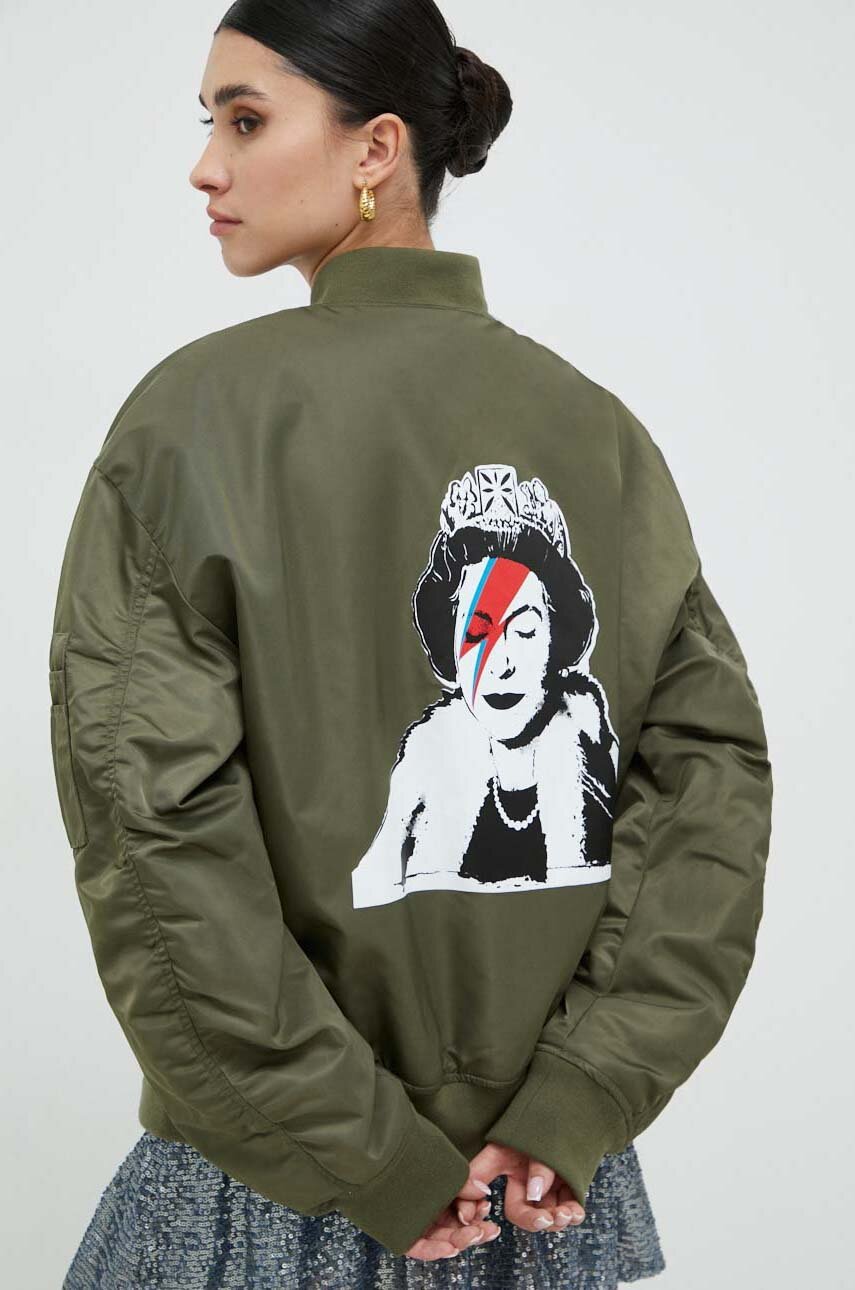 

Куртка-бомбер Guess x Banksy колір зелений перехідна