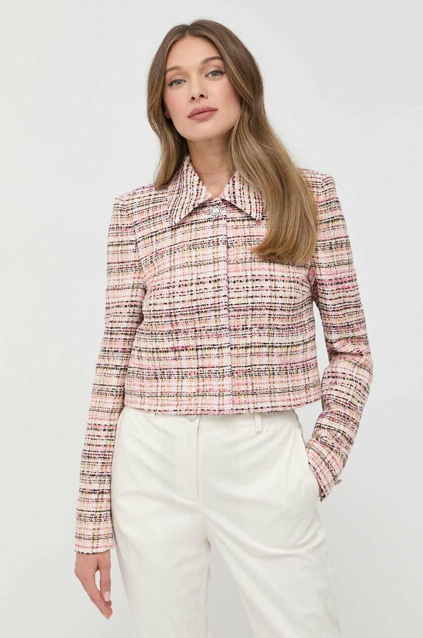 Boss sacou un singur rand de nasturi, modelator