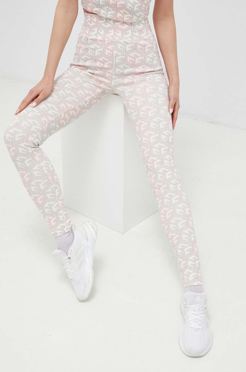 

Клин Guess в розово с десен, Розов