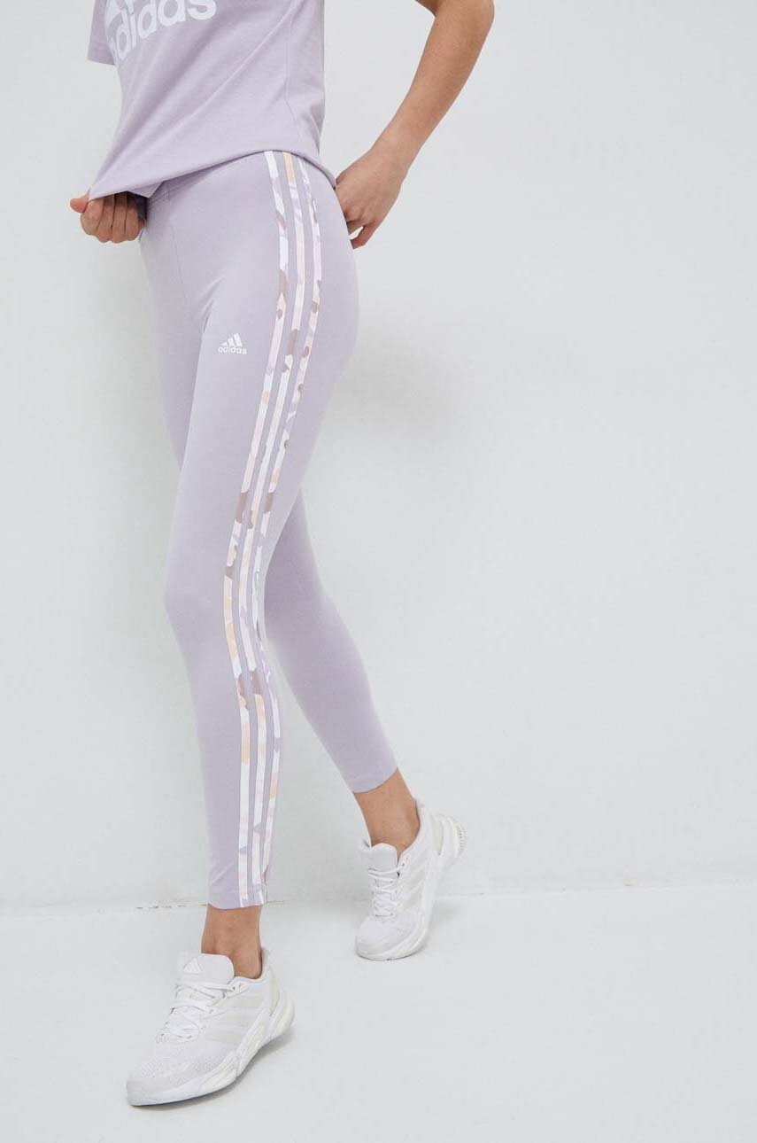 

Легінси adidas жіночі колір фіолетовий візерунок