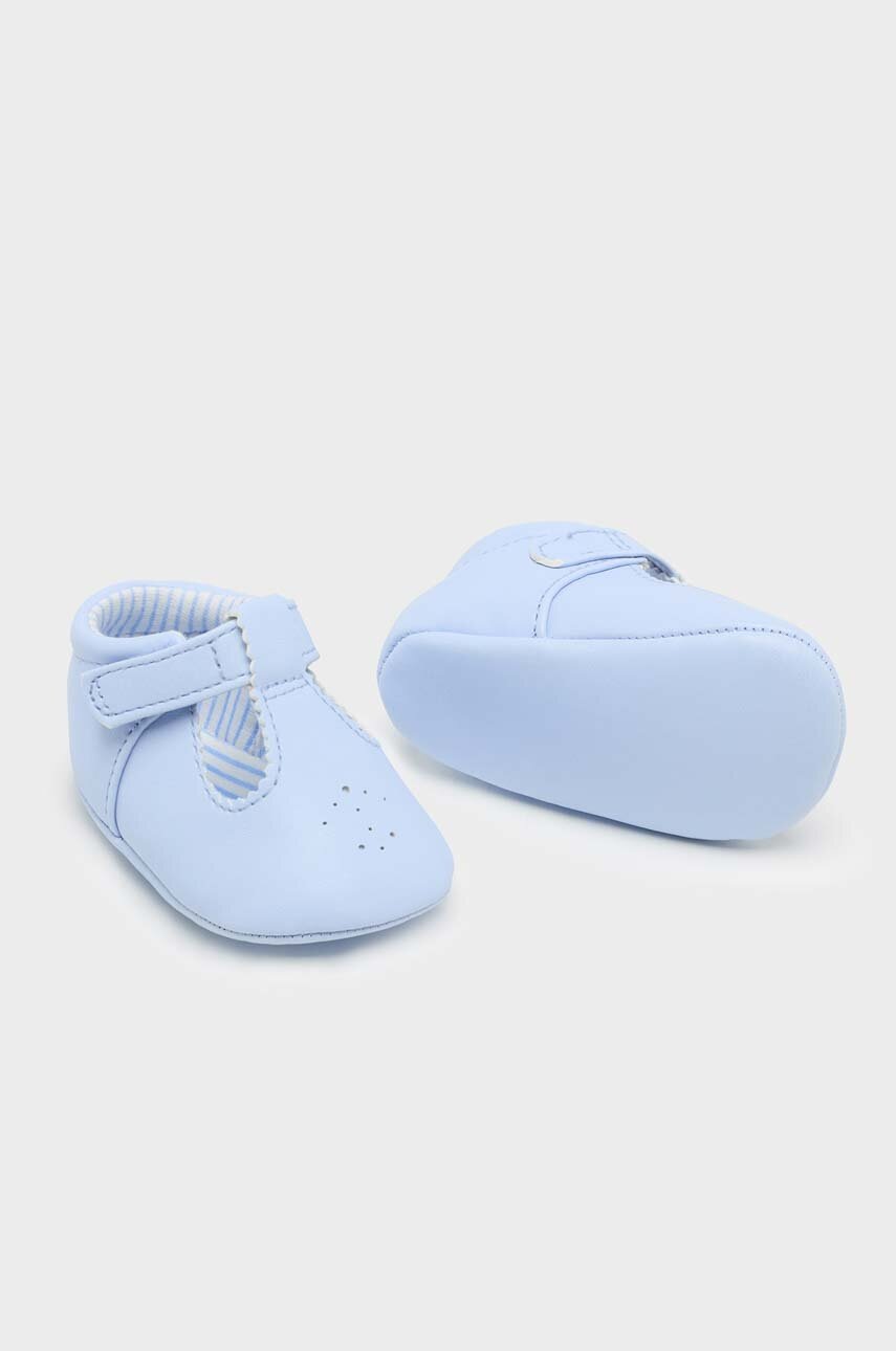 

Бебешки обувки Mayoral Newborn в синьо, Син