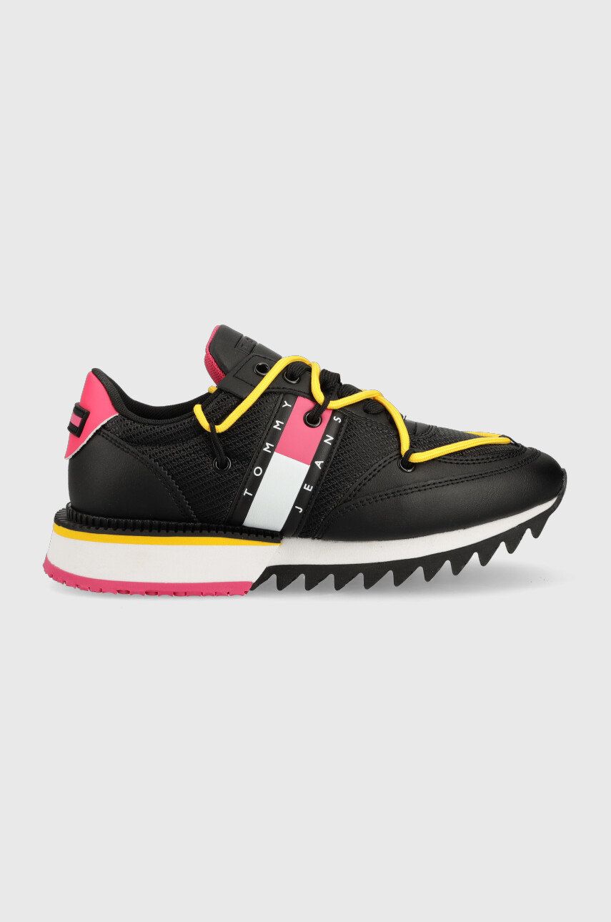 Sneakers boty Tommy Jeans EN0EN02056 WMNS CLEAT ELEVATED černá barva - černá -  Svršek: Textiln