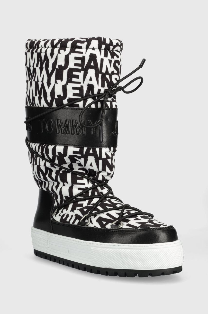 

Зимние сапоги Tommy Jeans EN0EN02163 TOMMY JEANS SNOWBOOT HIGH LOGO цвет чёрный
