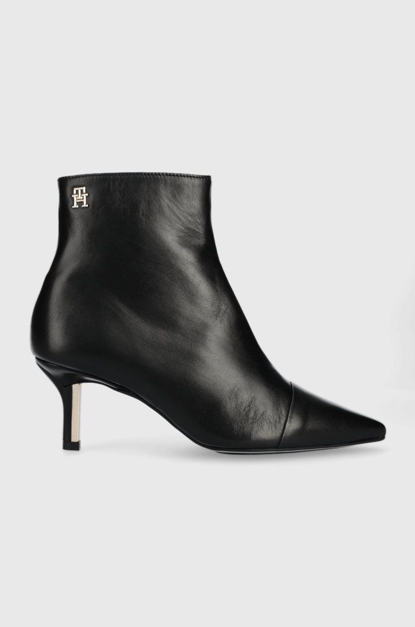 

Кожени боти Tommy Hilfiger FW0FW06837 POINTY HEEL BOOT в черно с ток стилето, Черен