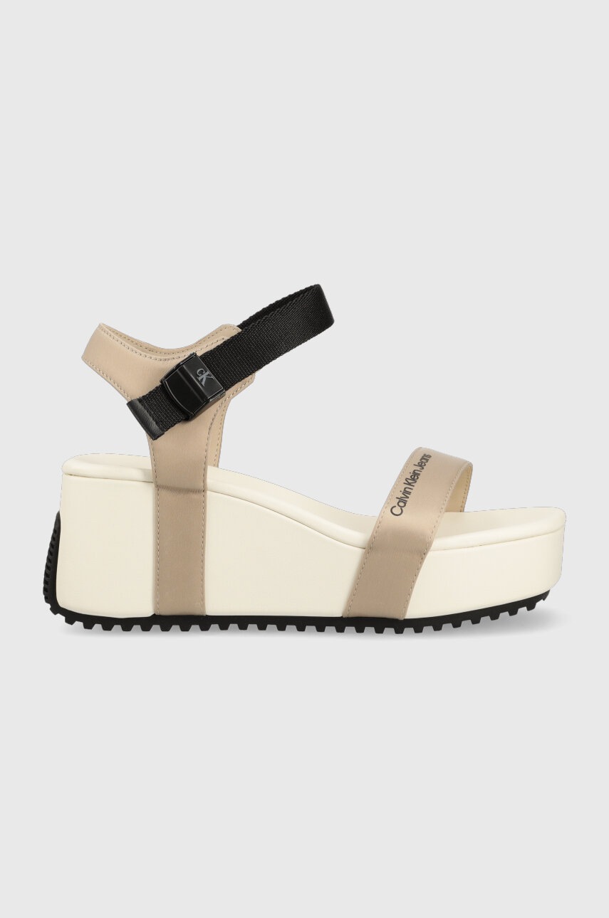 

Сандали Calvin Klein Jeans WEDGE BLCOK SANDAL SATIN/HW в бяло с платформа YW0YW00980, Бял
