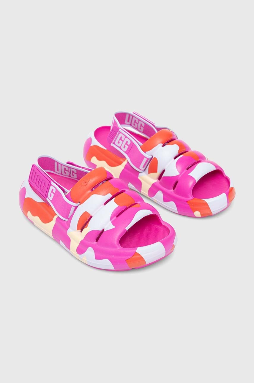 

Сандалі UGG Sport Yeah Camopop жіночі на платформі 1136760