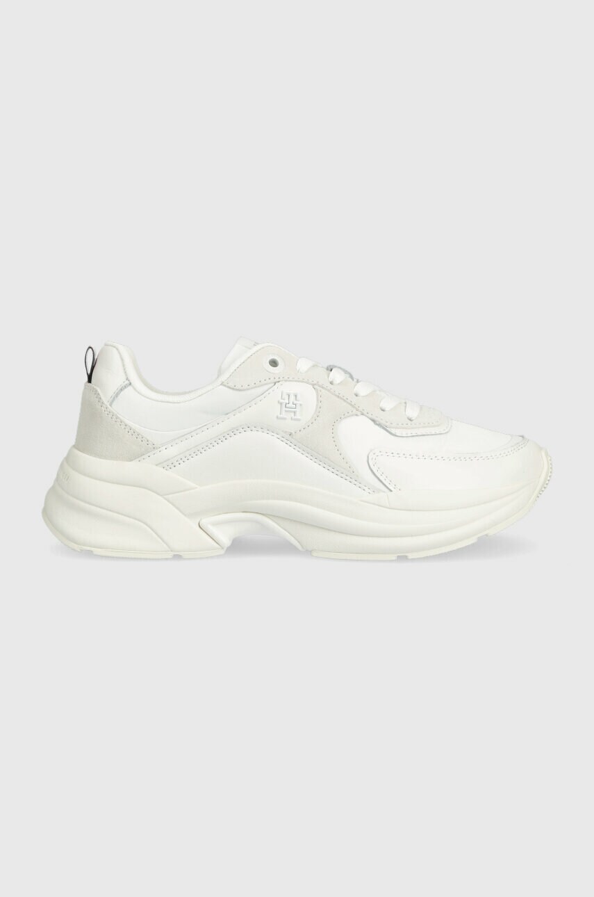 

Маратонки Tommy Hilfiger ELEVATED CHUNKY RUNNER в бяло, Бял