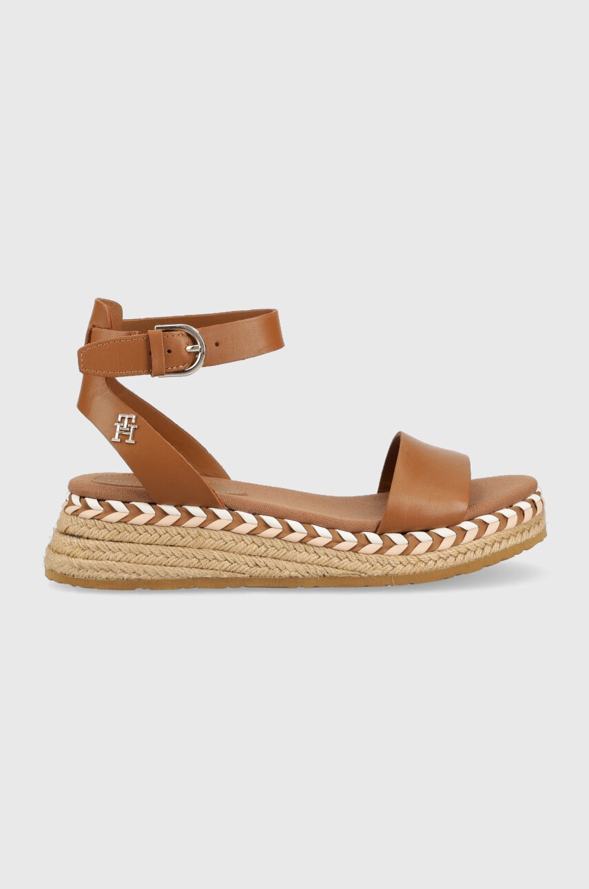

Кожаные сандалии Tommy Hilfiger LOW WEDGE SANDAL женские цвет коричневый на платформе