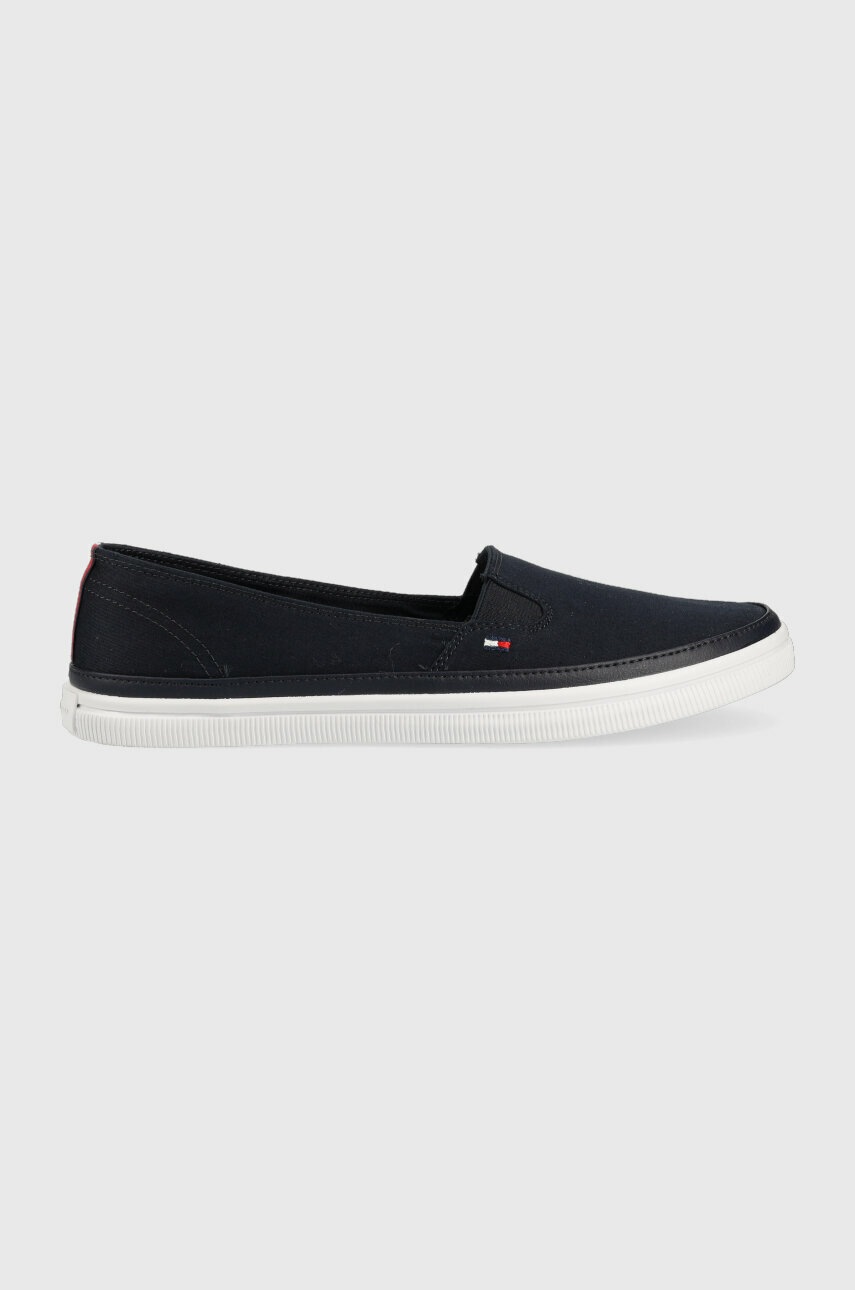 

Ниски кецове Tommy Hilfiger ESSENTIAL KESHA SLIP-ON в тъмносиньо FW0FW07121, Тъмносин