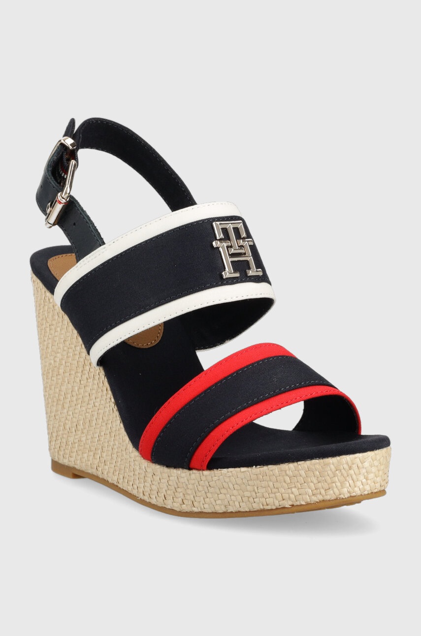 

Сандалии Tommy Hilfiger RWB FEMININE WEDGE женские цвет синий на платформе