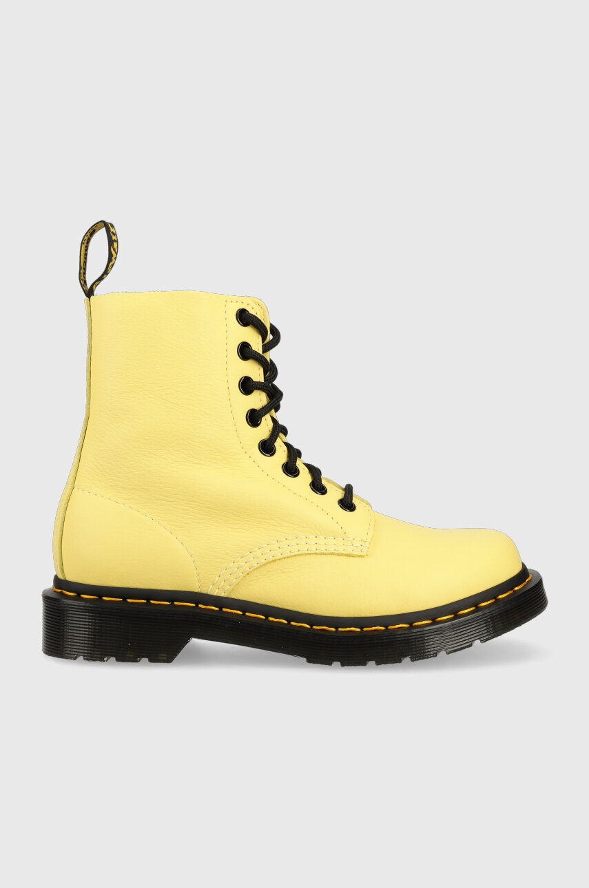 Levně Kožené workery Dr. Martens 1460 Pascal dámské, žlutá barva, na plochém podpatku, DM30689708