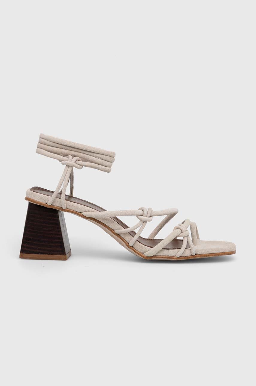 Așteaptă imaginea pentru produs