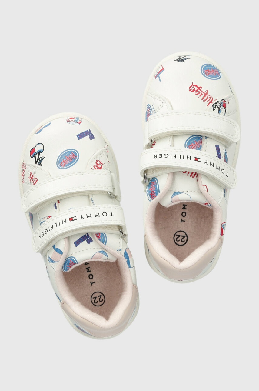 

Детски маратонки Tommy Hilfiger в бяло, Бял