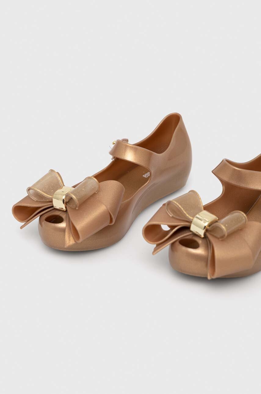 

Детские балетки Melissa Ultra Girl Sweet цвет золотой
