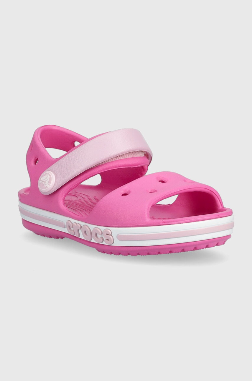 

Дитячі сандалі Crocs колір рожевий