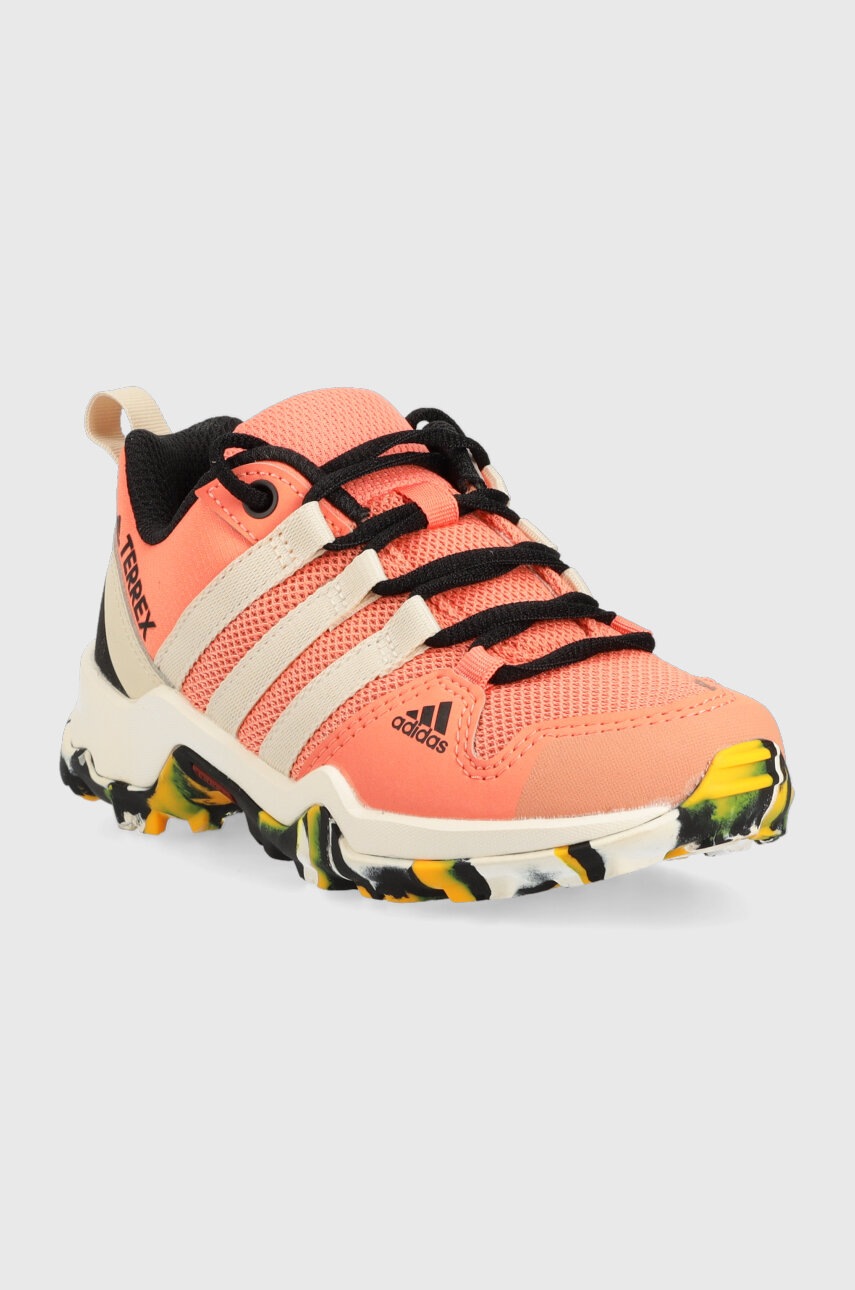 Детские ботинки adidas TERREX TERREX AX2R K цвет оранжевый