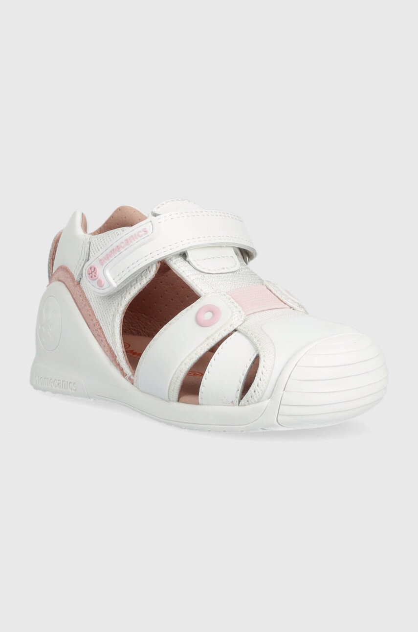 Детские сандалии Biomecanics цвет белый