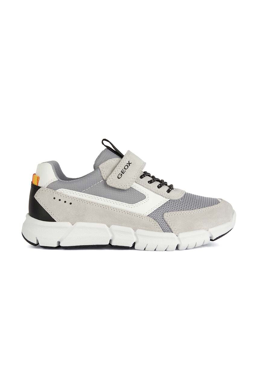 

Детски маратонки Geox в сиво, Сив