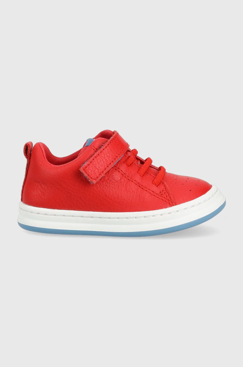 Levně Dětské kožené sneakers boty Camper červená barva