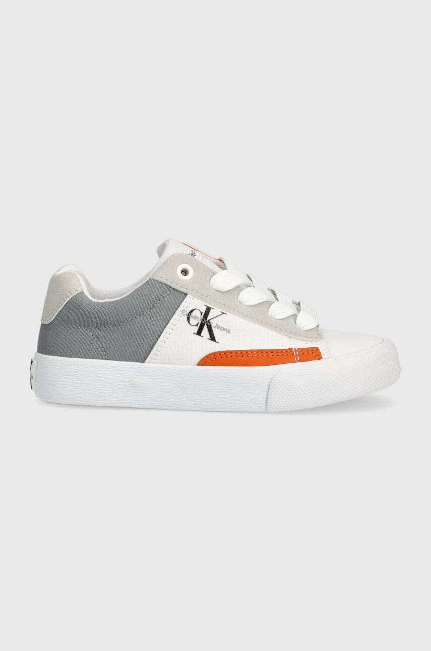 

Детски ниски кецове Calvin Klein Jeans в сиво, Сив