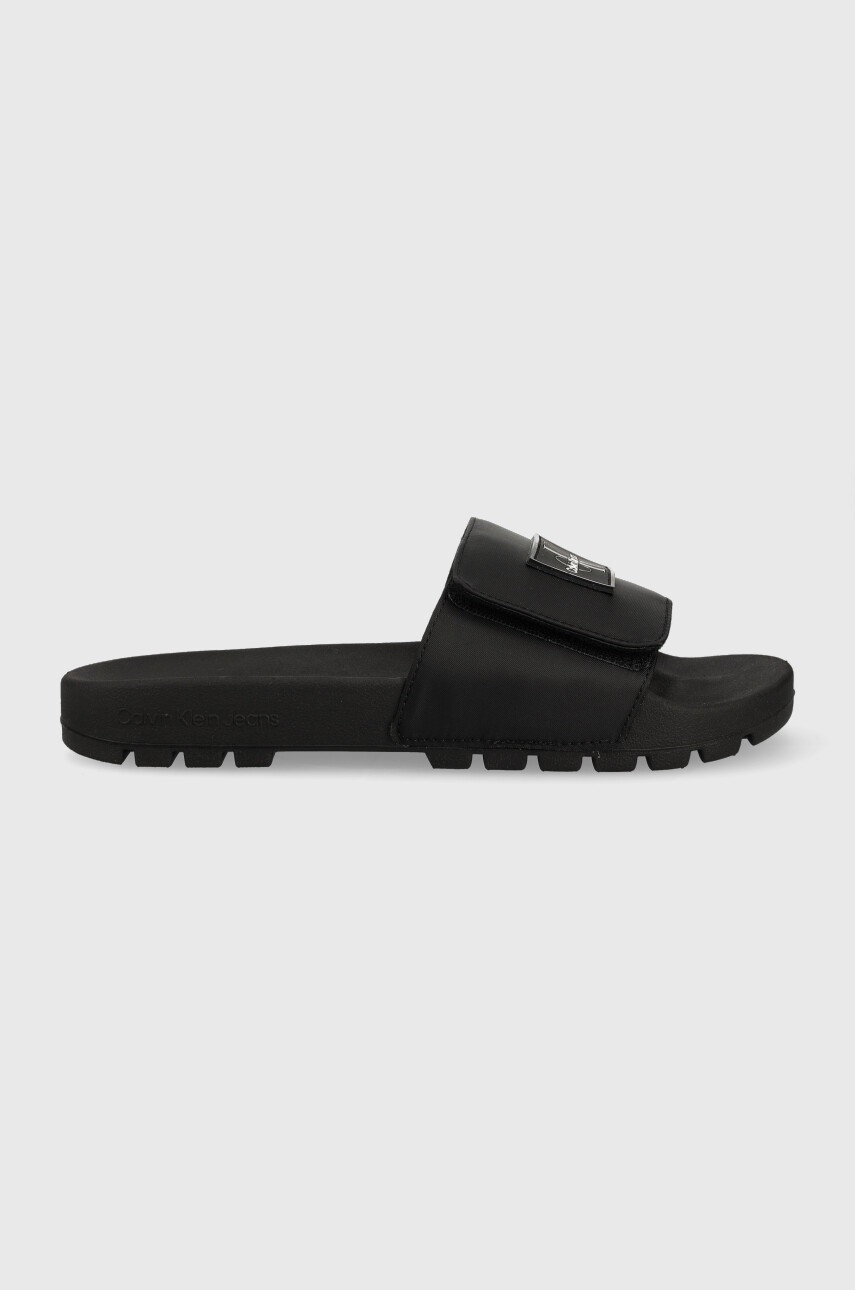 

Чехли Calvin Klein Jeans YM0YM00682 TRUCK SLIDE VELCRO M в черно, Черен