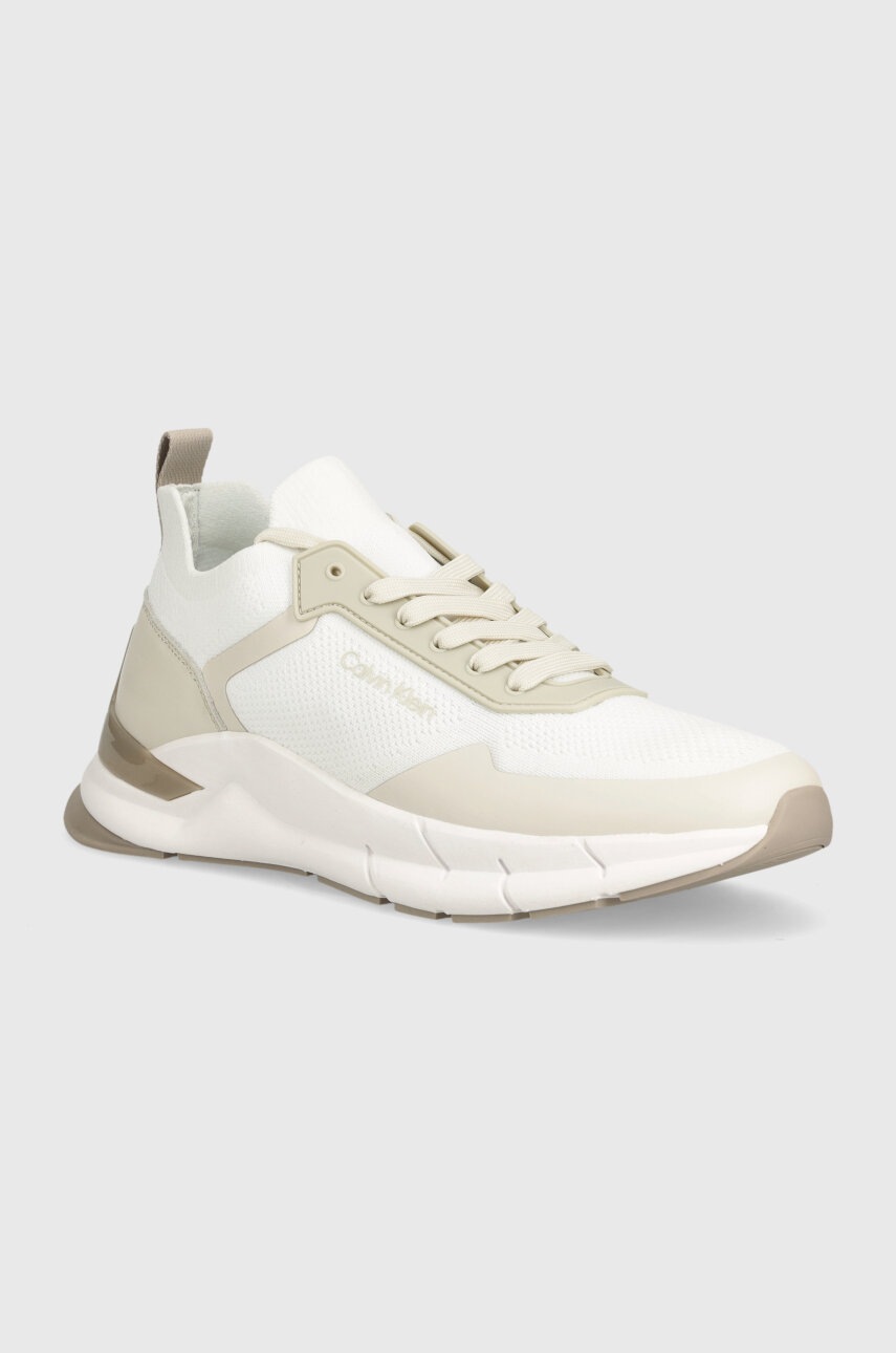 

Маратонки Calvin Klein LOW TOP LACE UP MIX в черно HM0HM00918, Бял