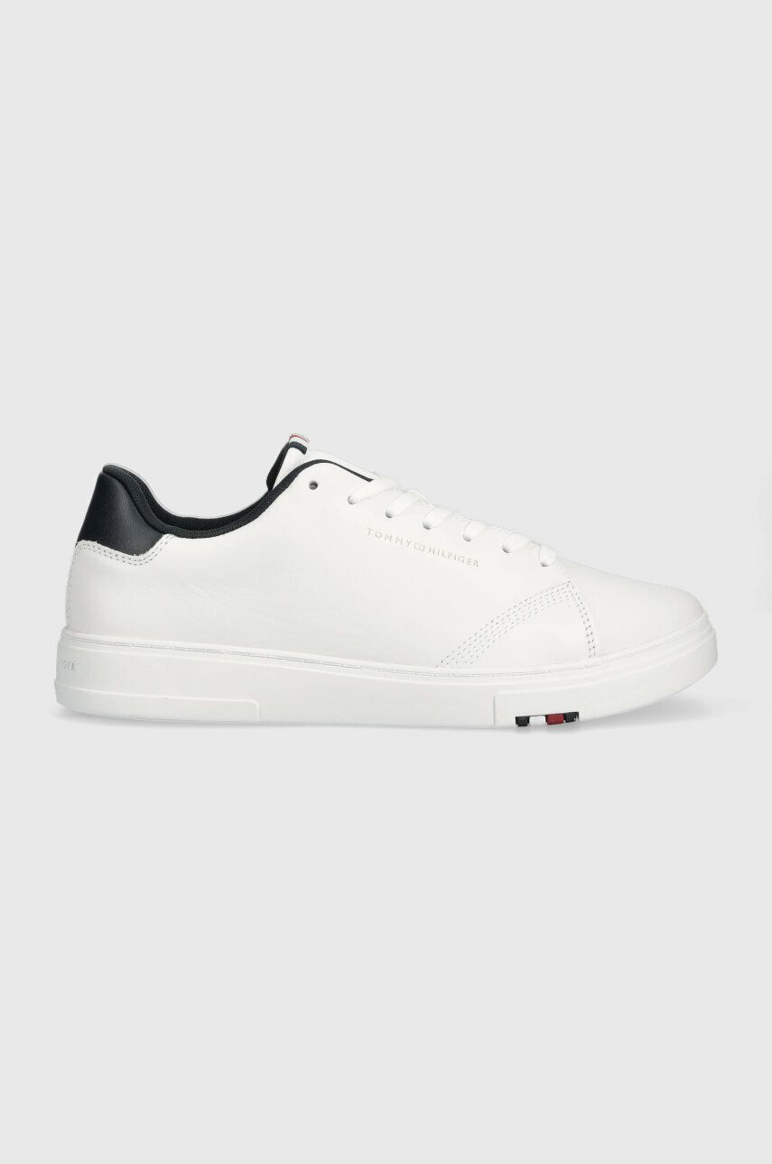 

Кожени маратонки Tommy Hilfiger ELEVATED RBW CUPSOLE LEATHER в бяло FM0FM04487, Бял