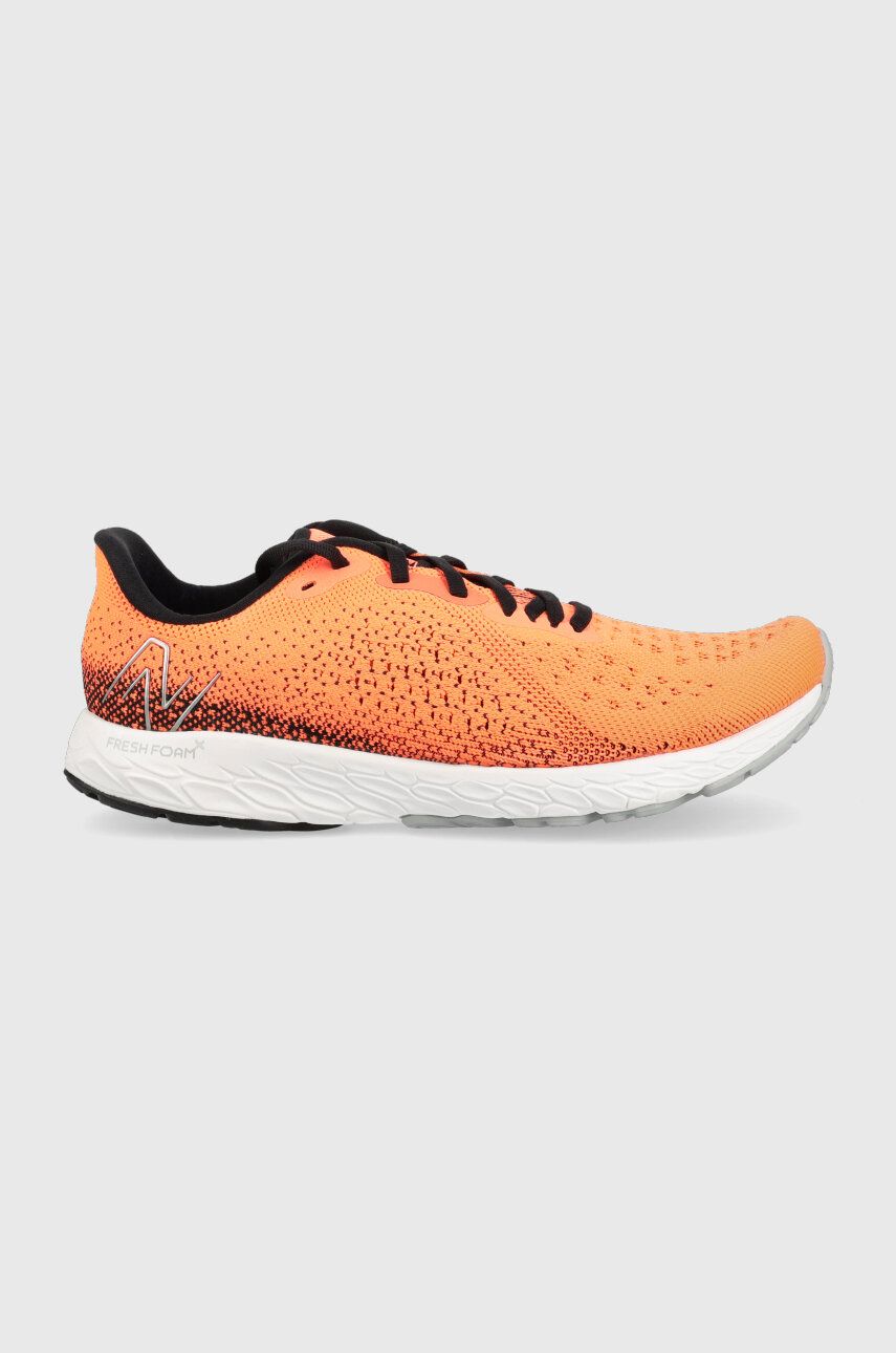 Levně Běžecké boty New Balance Fresh Foam X Tempo v2 oranžová barva