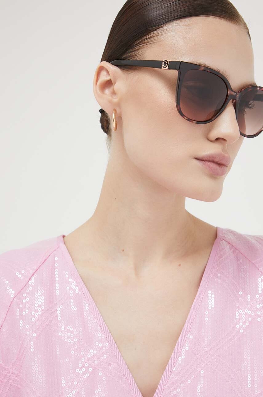 

Сонцезахисні окуляри Guess жіночі колір коричневий