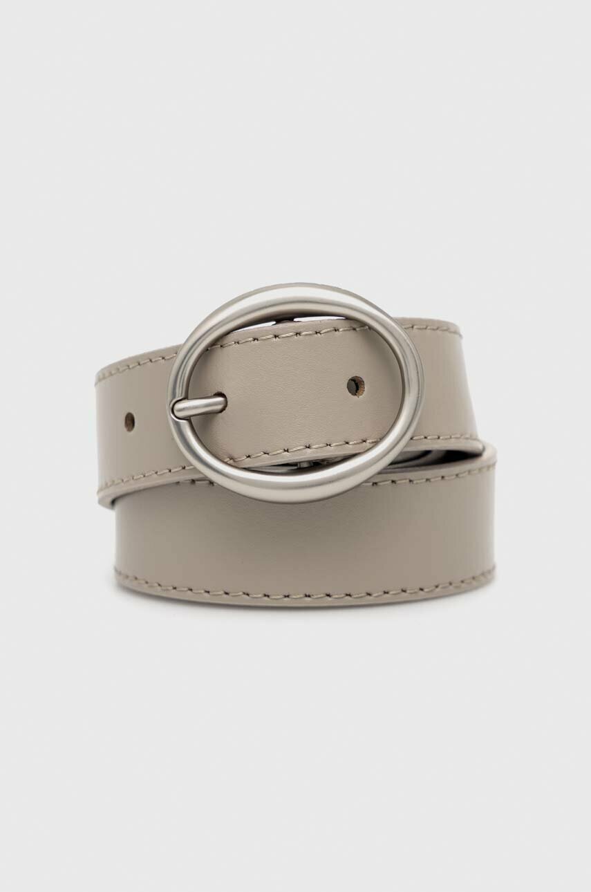

Кожен колан Calvin Klein Jeans дамски в бежово, Бежов