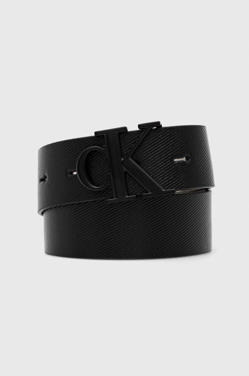 

Колан с две лица Calvin Klein Jeans дамски в черно, Черен