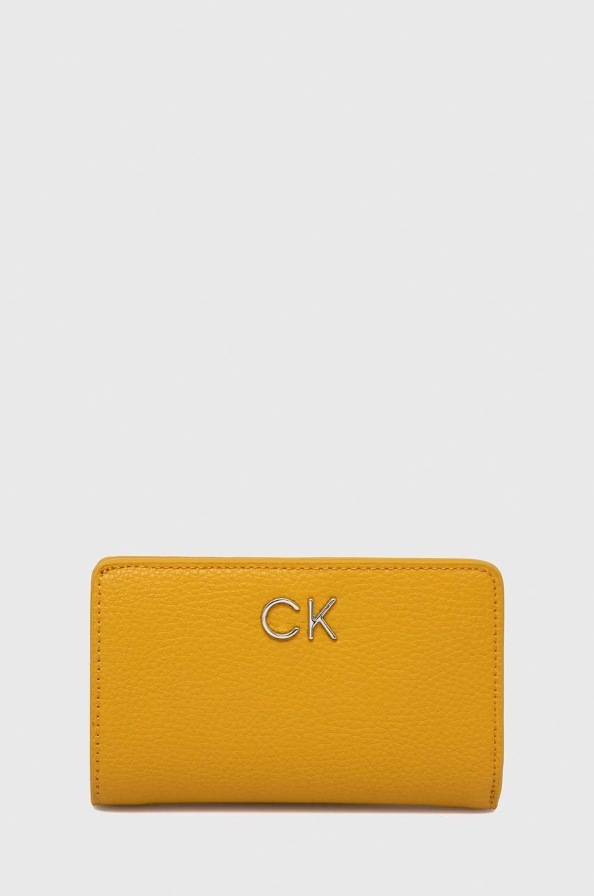 

Портмоне Calvin Klein дамски в кафяво, Кафяв