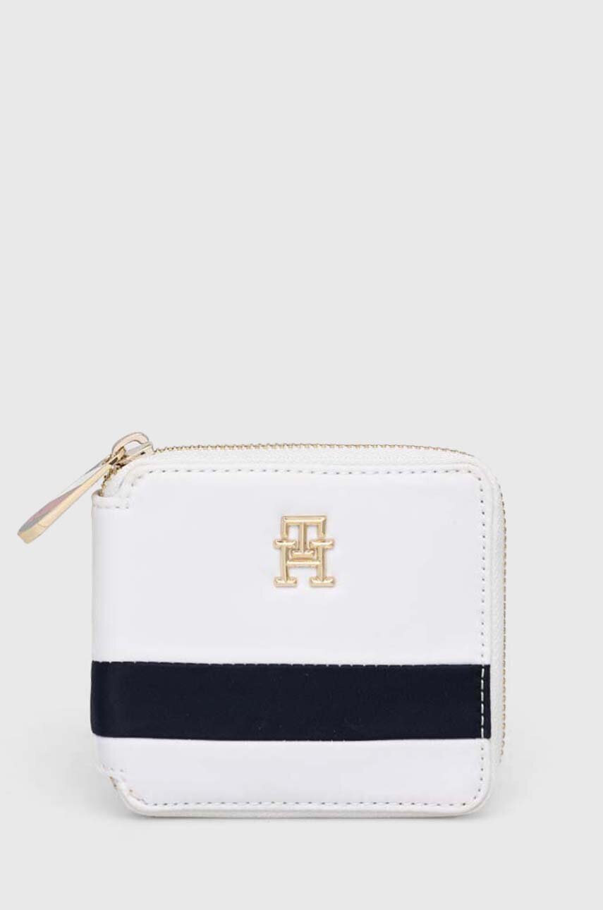 

Портфейл Tommy Hilfiger дамски в бяло, Бял