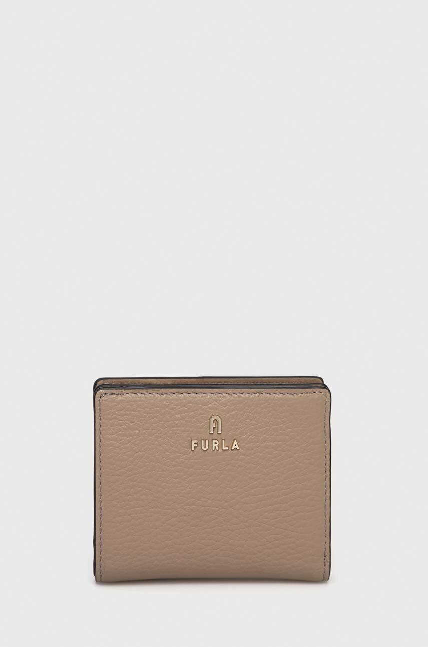 

Кожен портфейл Furla дамски в бежово, Бежов