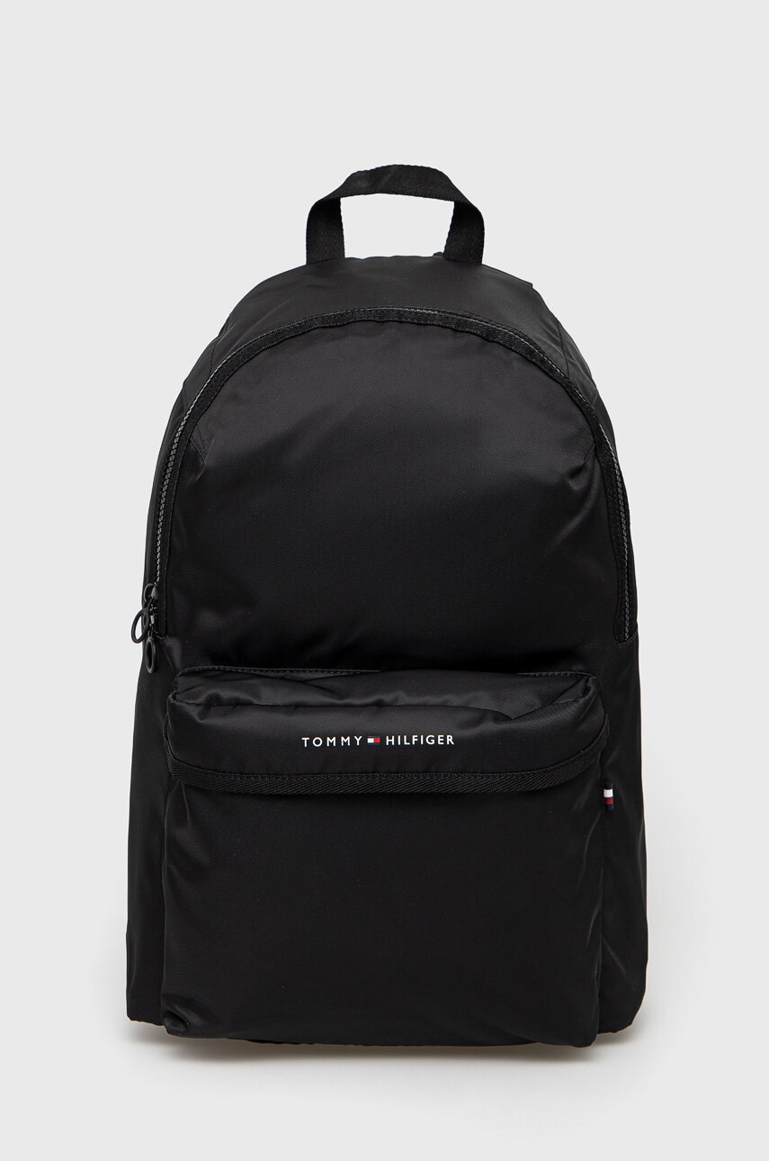 

Рюкзак Tommy Hilfiger мужской цвет чёрный большой с принтом