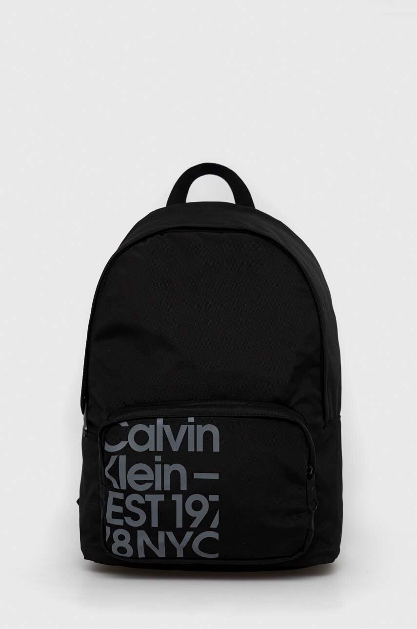 

Раница Calvin Klein Jeans в черно голям размер с принт, Черен