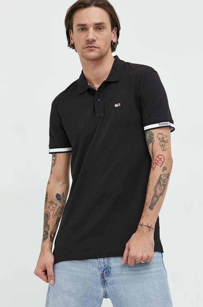 

Поло Tommy Jeans мужской цвет чёрный с аппликацией