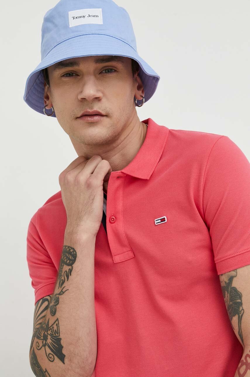 

Хлопковое поло Tommy Jeans однотонный