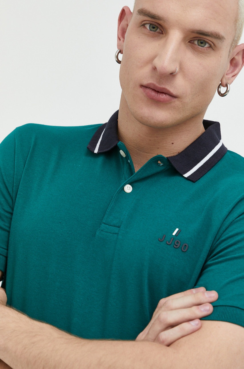 

Памучна тениска с яка Jack & Jones JJEJOE в зелено с апликация 12221190, Зелен