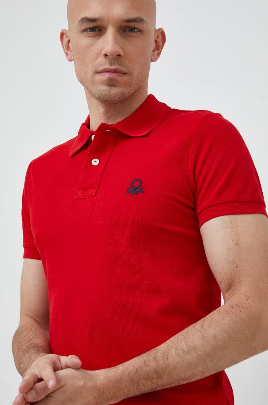 E-shop Bavlněné polo tričko United Colors of Benetton červená barva, s aplikací