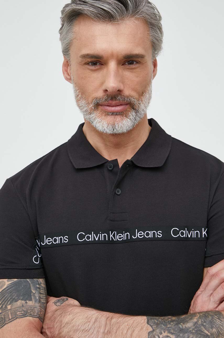 Polo tričko Calvin Klein Jeans černá barva, s aplikací - černá -  94 % Bavlna