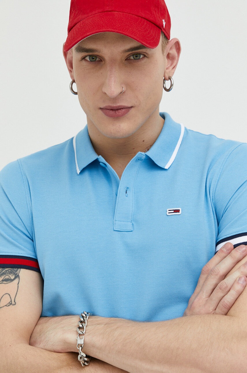 

Памучна тениска с яка Tommy Jeans в синьо с изчистен дизайн, Син