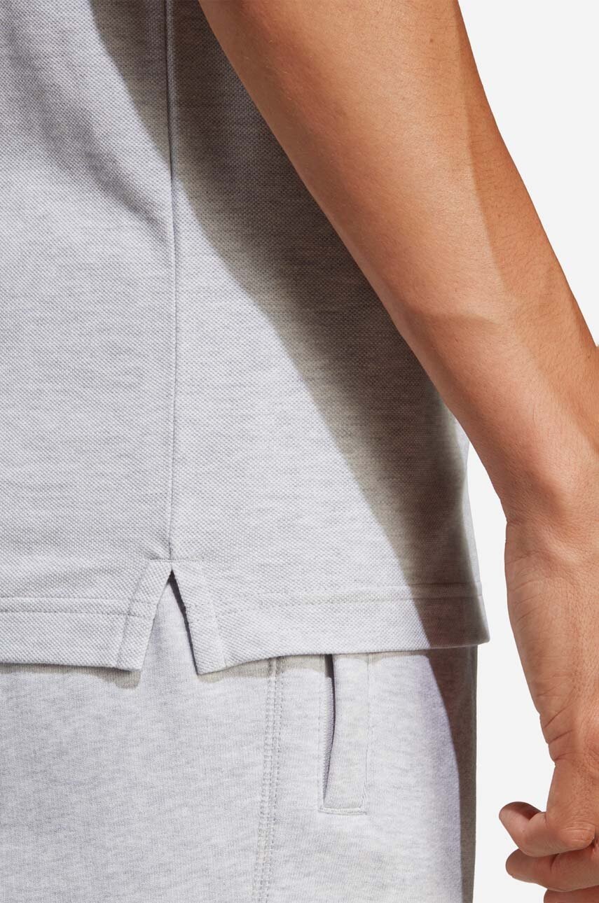 Бавовняне поло adidas Originals Premium Essentials Polo Shirt колір сірий однотонне IC5120-grey 