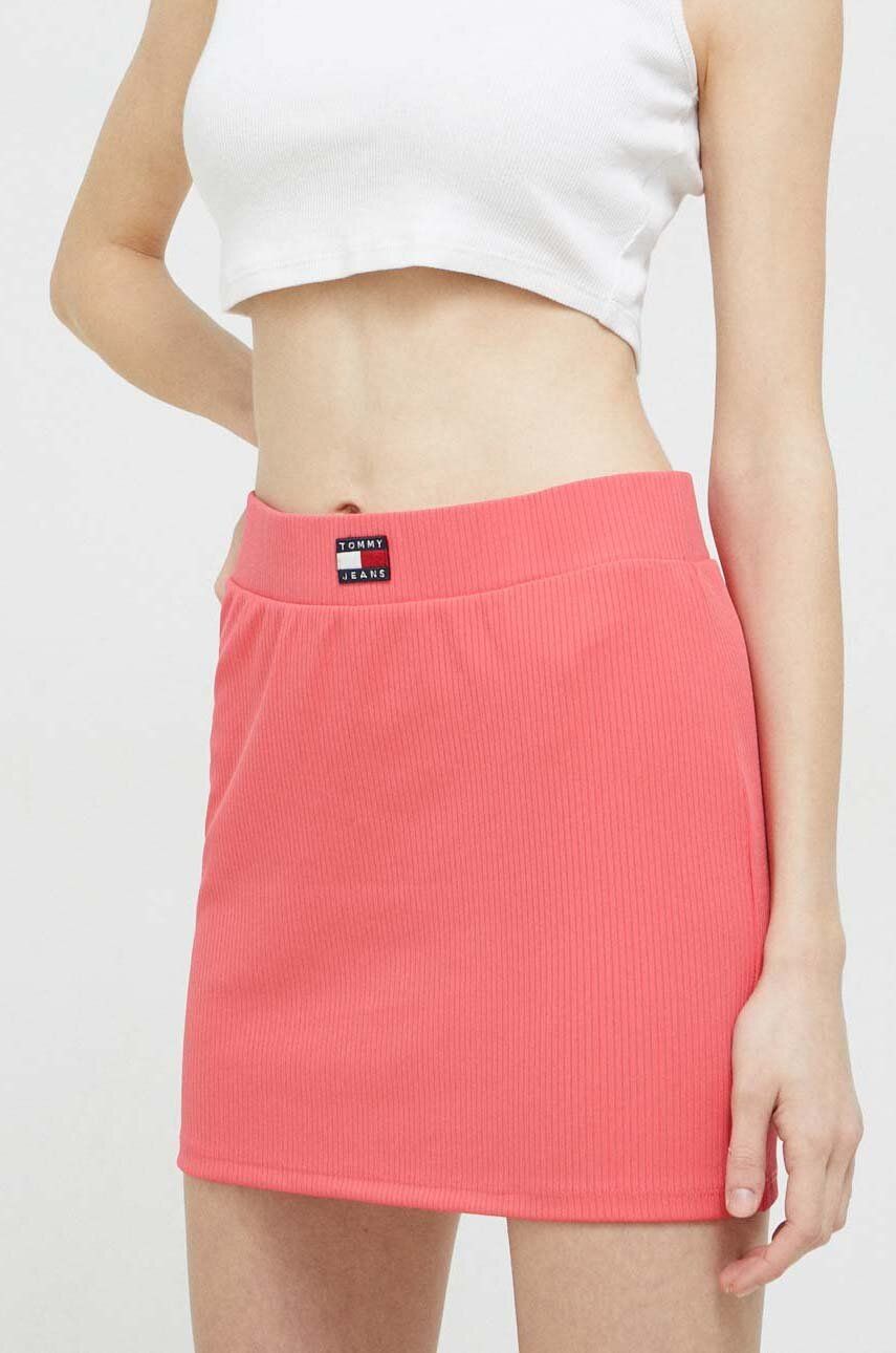 Sukně Tommy Jeans růžová barva, mini - růžová -  91 % Polyester
