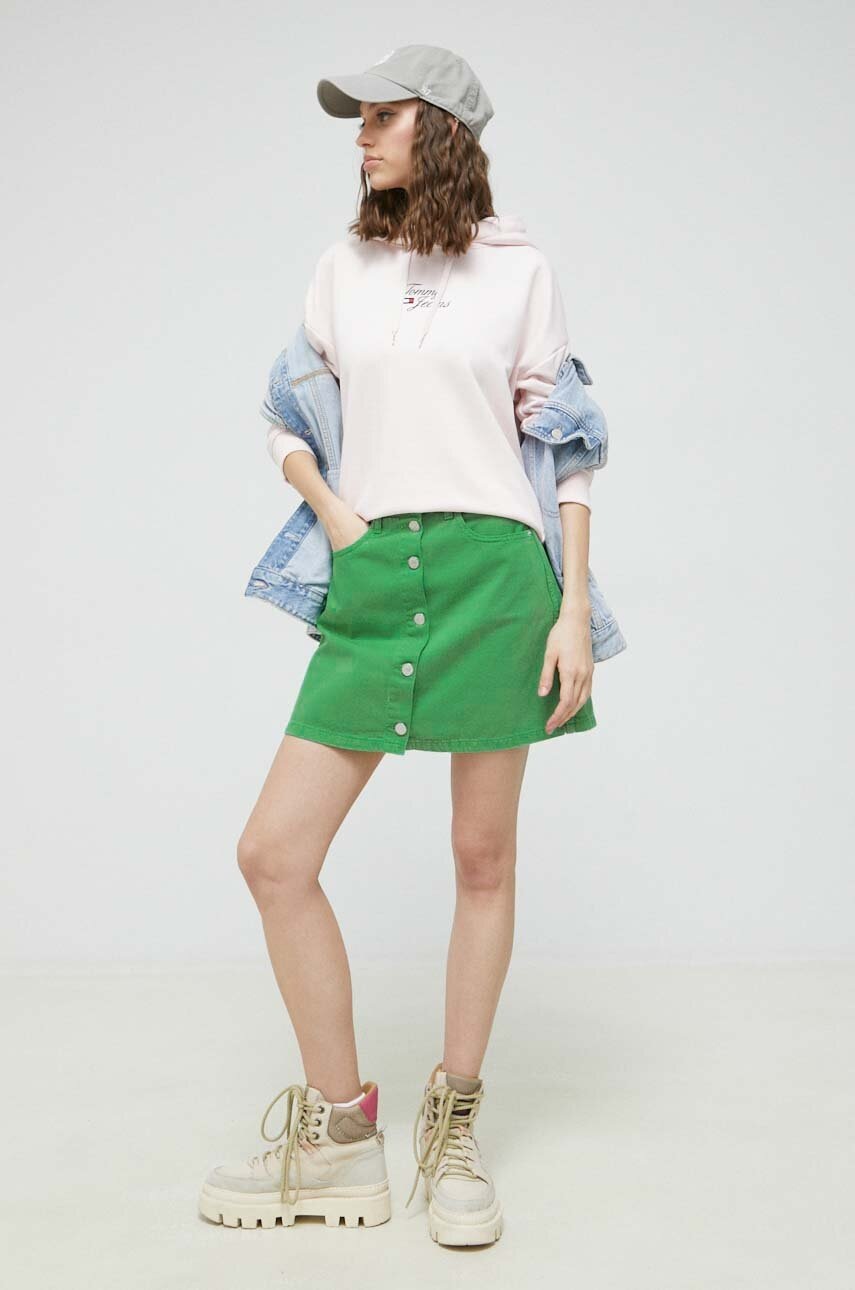 

Джинсовая юбка Tommy Jeans цвет зелёный mini расклешённая