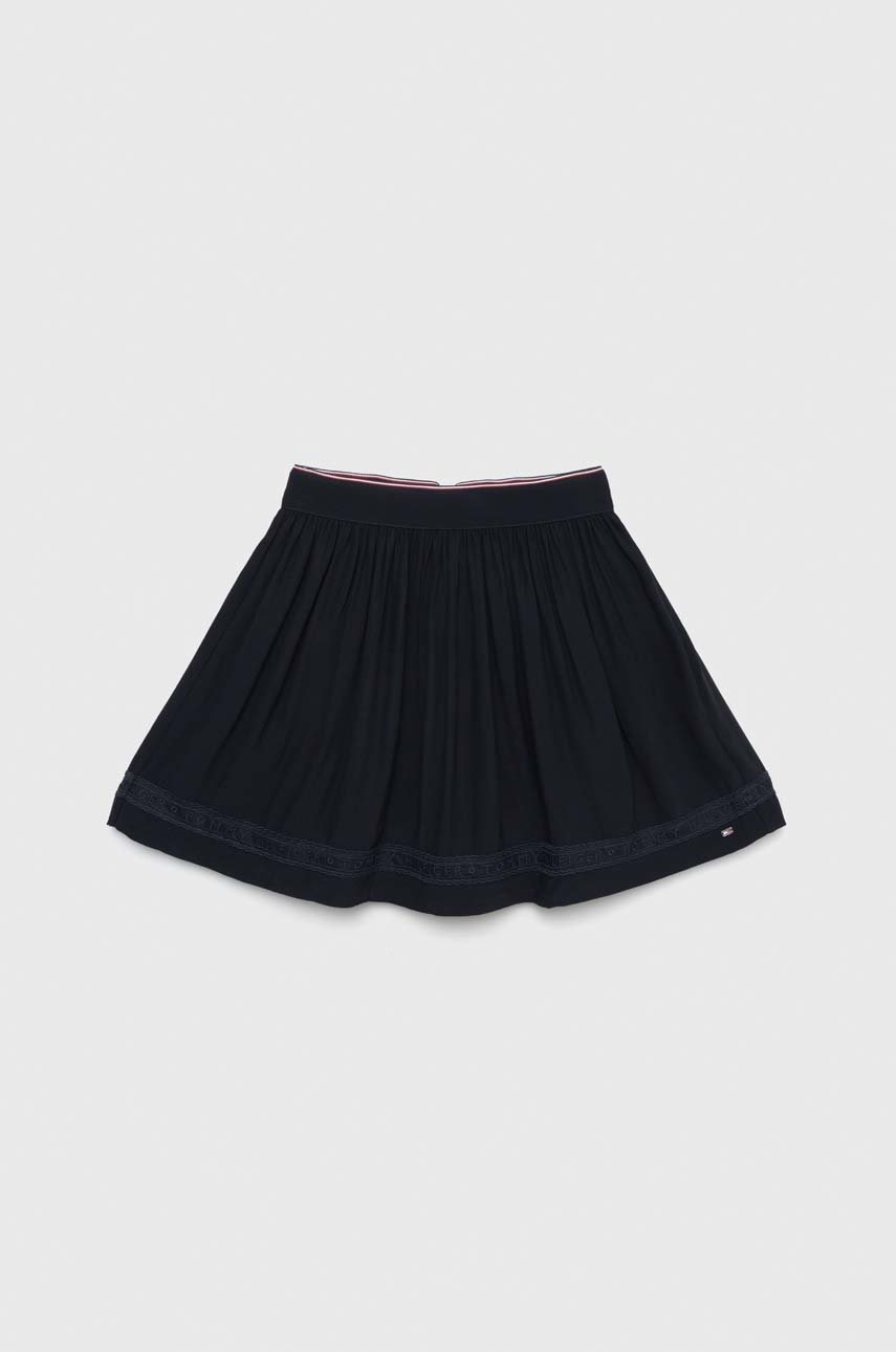 

Детска пола Tommy Hilfiger в тъмносиньо къс модел разкроен модел, Тъмносин