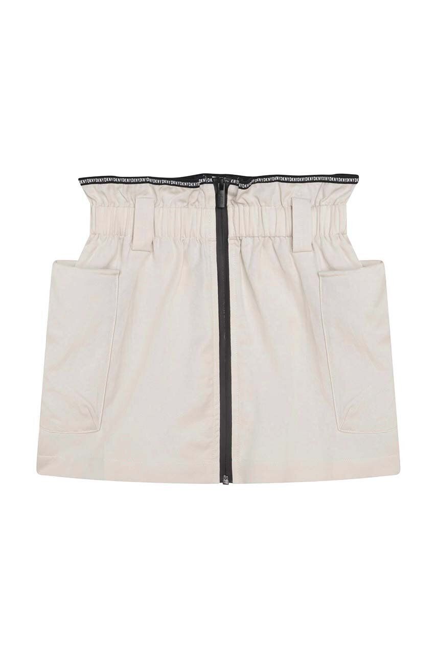 E-shop Dětská sukně Dkny bílá barva, mini