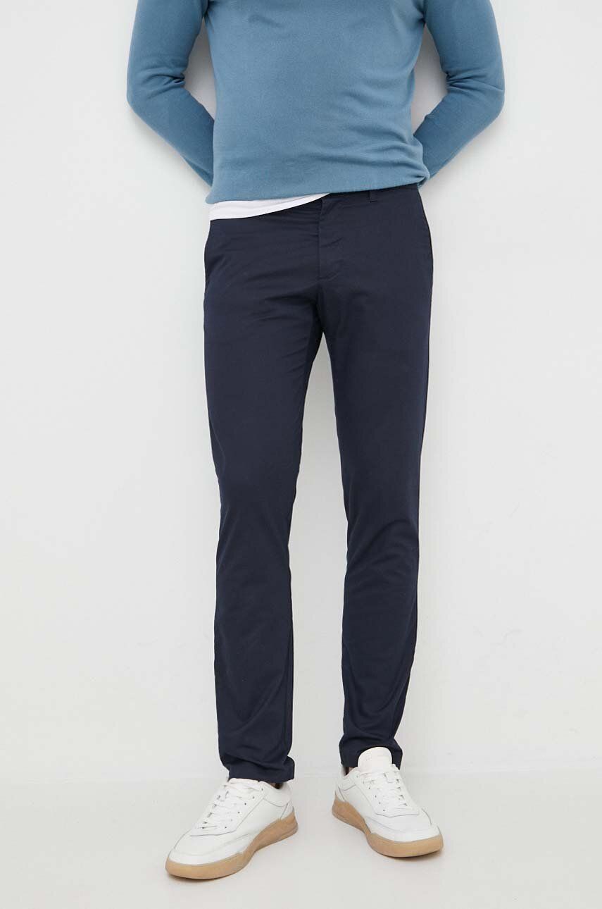 Sisley pantaloni barbati, culoarea albastru marin, drept albastru